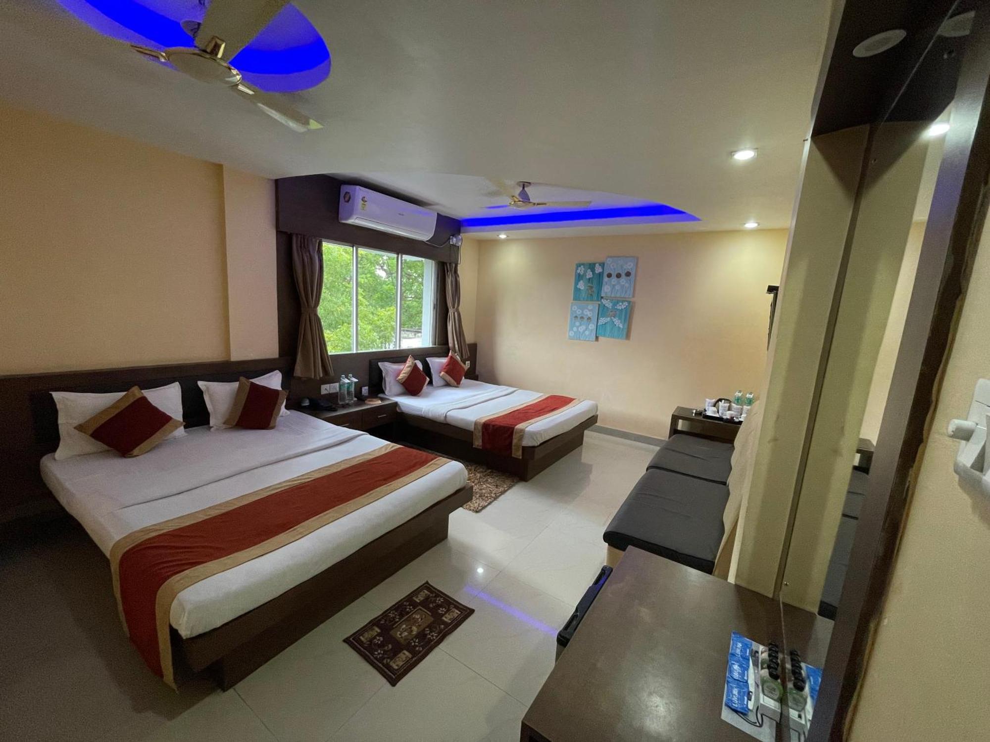 Hotel Royal Bengal Bolpur Exterior photo